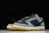 Nike SB Dunk Low Dark Smoke Grey